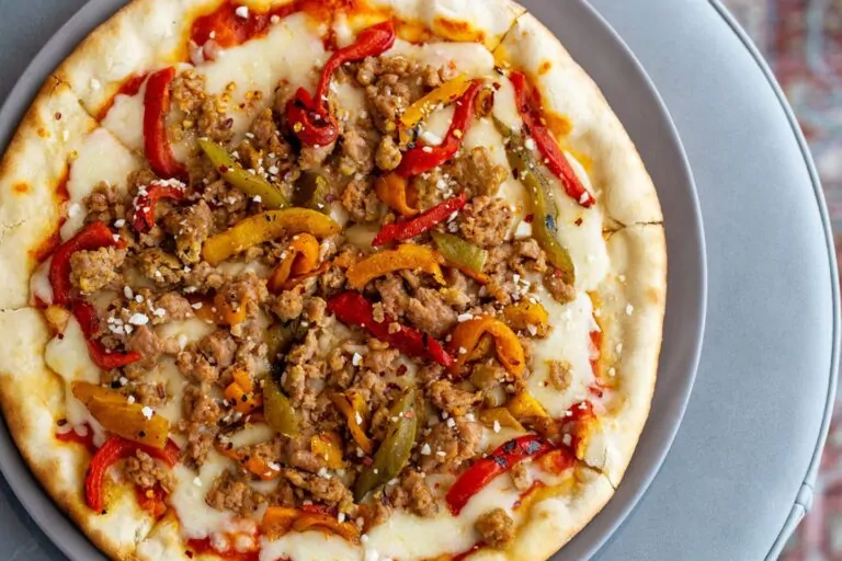 la-fuga-128-sausage-peppers-flatbread